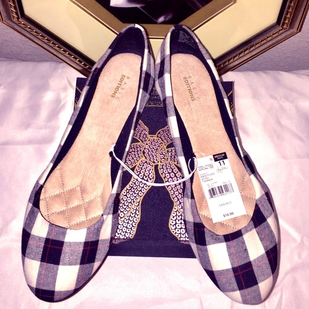 Basic Editions Tanner B/W/Plaid Ballet Flat - NWT